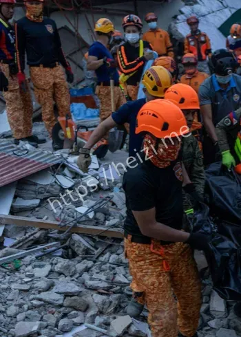 地震 致 26 死 147 伤